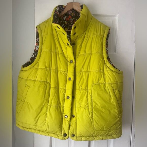 Boden women’s reversible puffer vest floral and neon sz XL - Picture 2 of 3